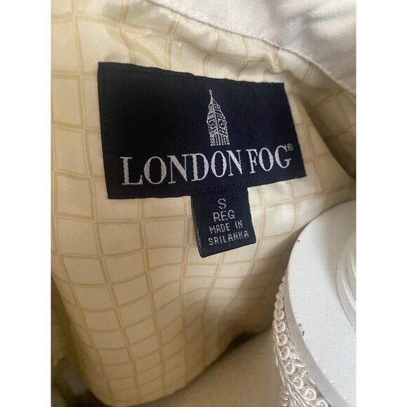 London Fog Ivory Rain / Weather Jacket with Hood Size Small - Picture 11 of 12